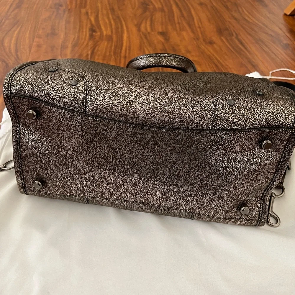 Authentic Coach Handbag - Picture 3 of 7